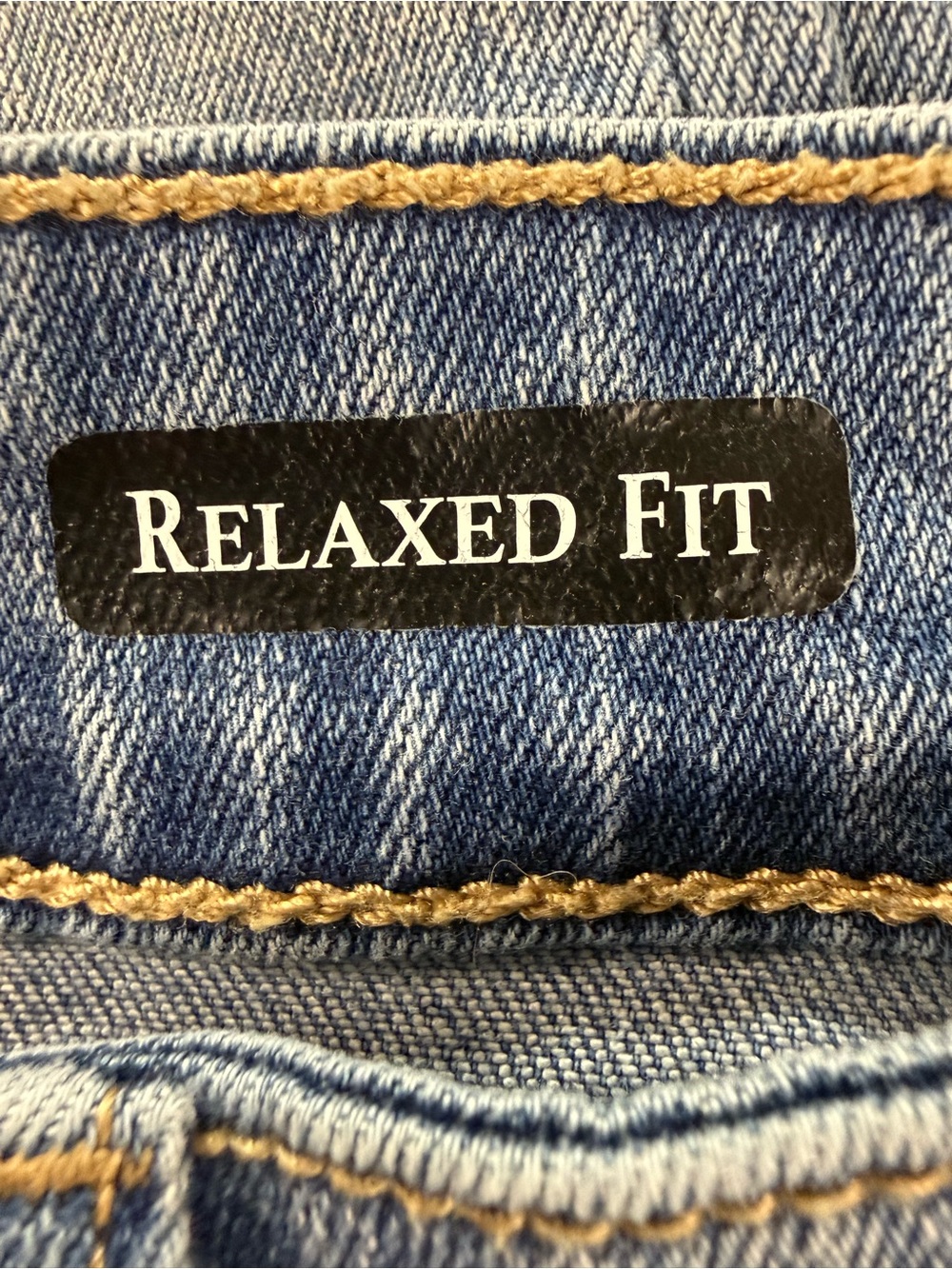 Judy Blue Relaxed Fit Light Wash Cuffed Jeans 15/32 - Picture 7 of 13